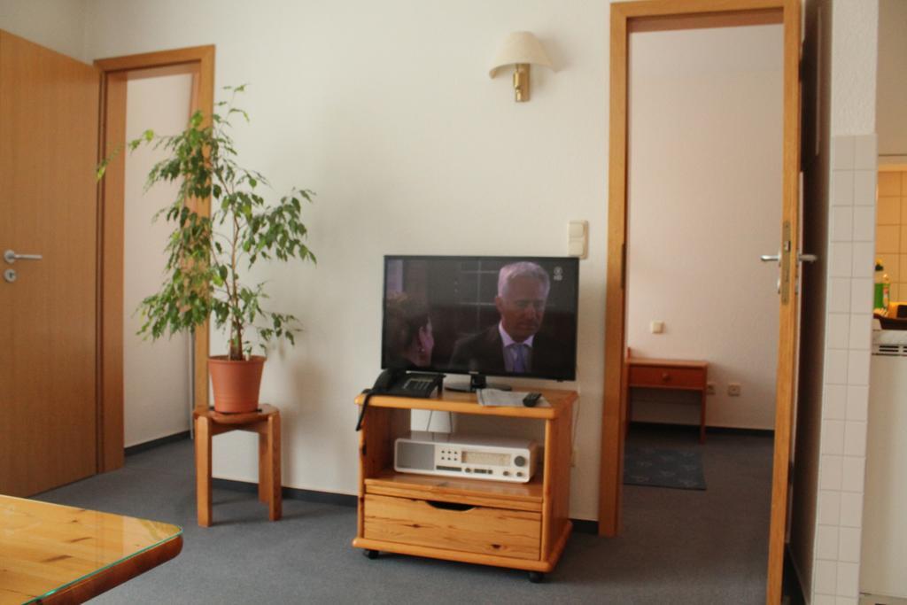 Haus Bernstein Ferienwohnungen Goehren  Εξωτερικό φωτογραφία